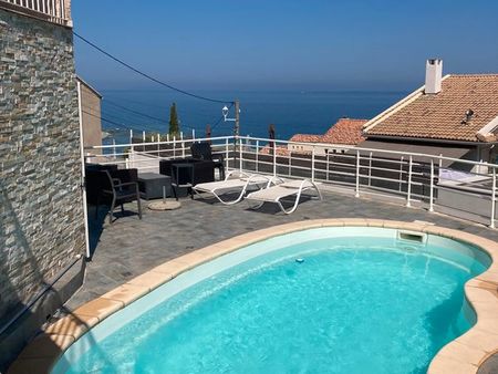 appartement 4 pièces avec terrasse et piscine à san martino di lota