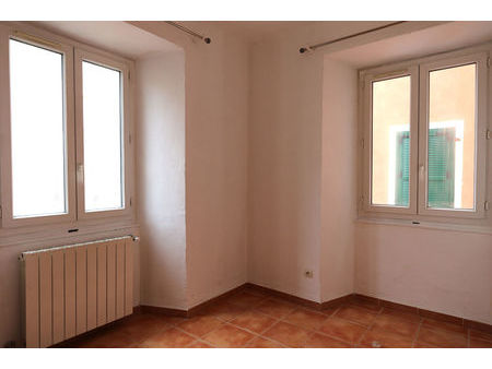 location appartement 4 pièces 70m2 bastia 20200 - 840 € - surface privée