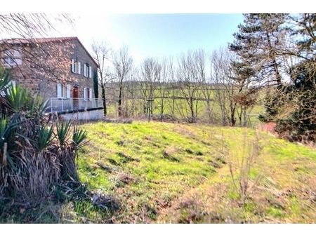 maison saint-symphorien-de-lay 155.8 m² t-6 à vendre  185 000 €