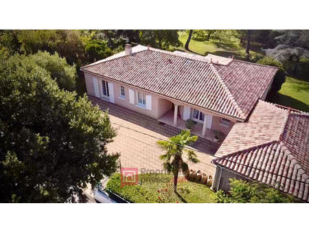 vente propriété saint-palais-sur-mer : 890 960€