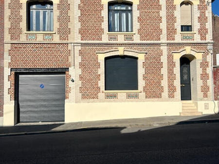 vente maison saint-quentin : 550 000€