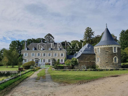 vente château pouancé : 825 000€ | 465m²