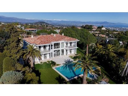 villa de luxe de 10 pièces en location vallauris  provence-alpes-côte d'azur