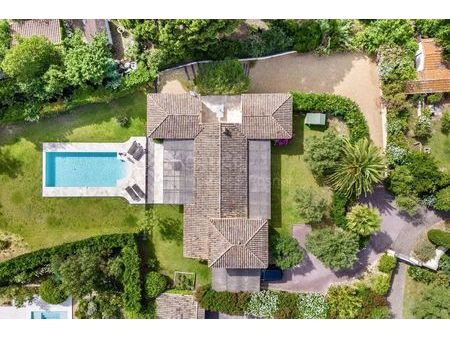 villa de luxe de 7 pièces en location gassin  provence-alpes-côte d'azur