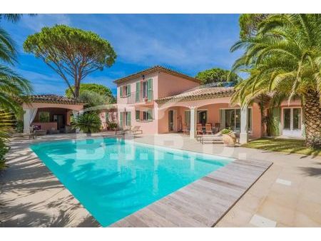 villa de luxe de 5 pièces en location grimaud  provence-alpes-côte d'azur