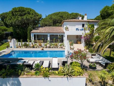 villa de luxe de 8 pièces en location ramatuelle  provence-alpes-côte d'azur
