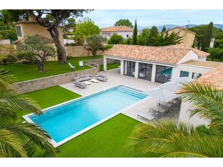 villa de 8 pièces de luxe en location saint-tropez  provence-alpes-côte d'azur