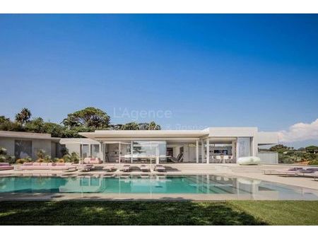 villa de luxe de 9 pièces en location ramatuelle  provence-alpes-côte d'azur