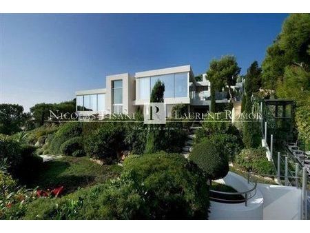 villa de luxe de 12 pièces en location saint-jean-cap-ferrat  provence-alpes-côte d'azur
