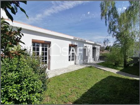 vente maison à dompierre-sur-yon (85170) : à vendre / 169m² dompierre-sur-yon