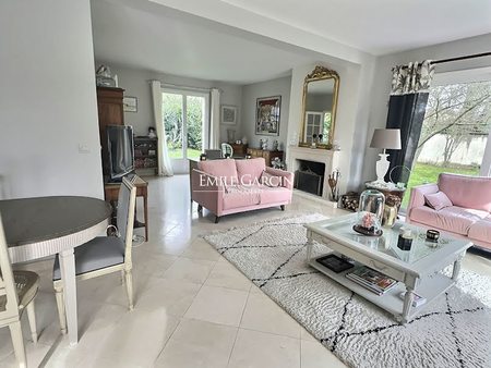 vente maison 9 pièces 216 m²