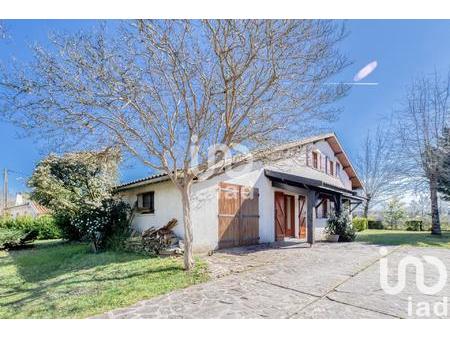 vente maison à léognan (33850) : à vendre / 136m² léognan