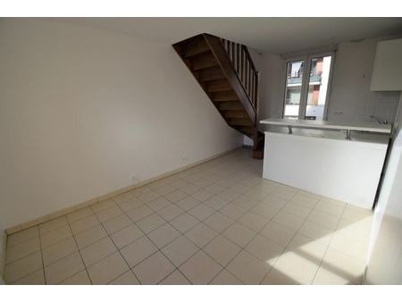 location appartement  25 m² t-2 à ermont  708 €