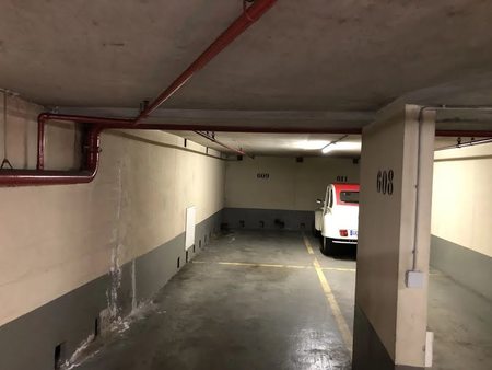 vente parking 1 pièce 24 m²