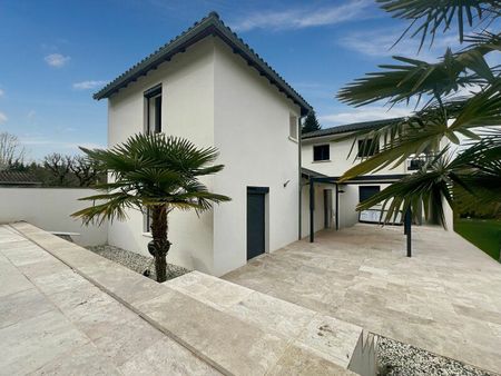maison marsac-sur-l'isle 185 m² t-4 à vendre  333 900 €
