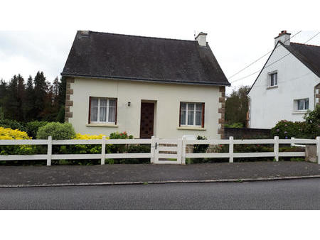 vente maison à rostrenen (22110) : à vendre / 118m² rostrenen