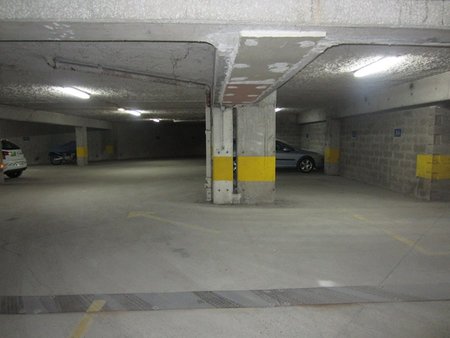 en vente garage-parking – 6 800 € |forbach