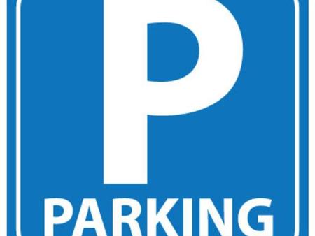 place de parking 15 m²
