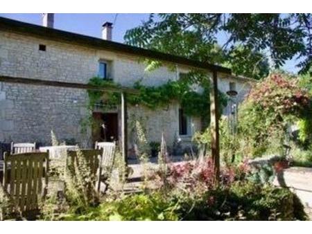 vente maison à beauvoir-sur-niort (79360) : à vendre / 265m² beauvoir-sur-niort