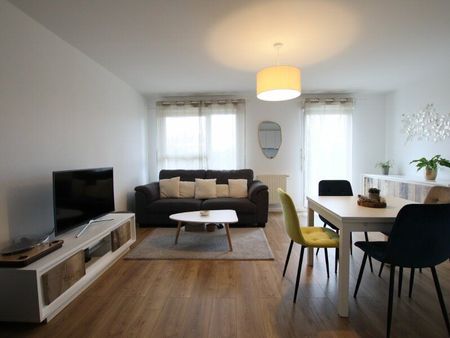 appartement évrange 61 m² t-3 à vendre  299 900 €