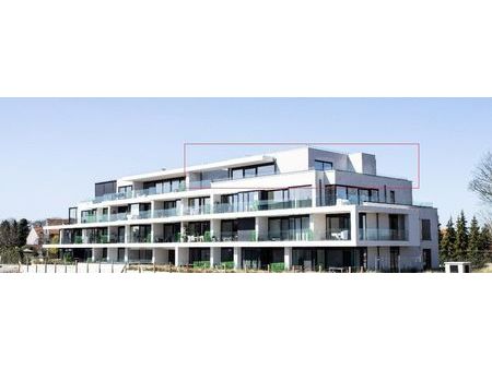 luxe penthouse (141m²) met private lift  2 slpks en ruim terras (95m²)