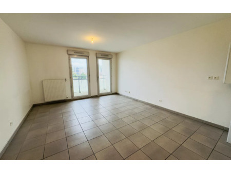 vente appartement 2 pièces 58 m² décines-charpieu (69150)