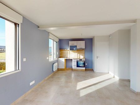 location appartement  m² t-2 à flavin  580 €