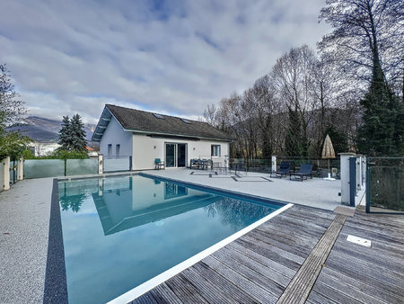 la ravoire - villa 250 m2 - piscine