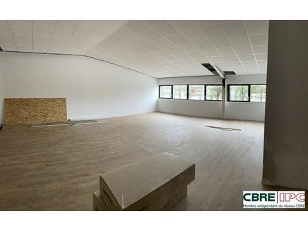 location bureau anglet 120 m²