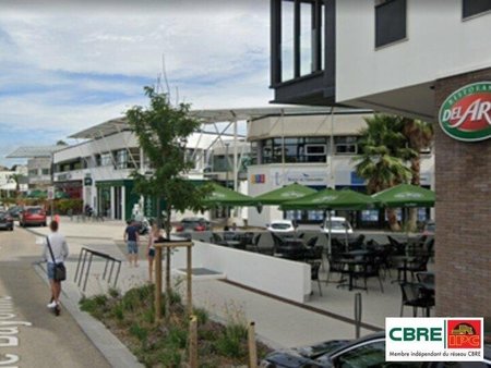 cession commerce anglet 75 m²