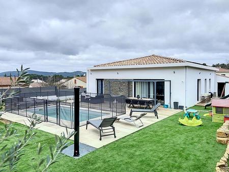 magnifique villa de 2022 avec piscine et garage brignoles