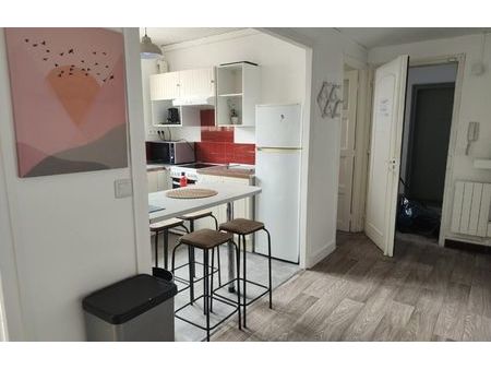 location appartement 1 pièce 9 m² amiens (80000)