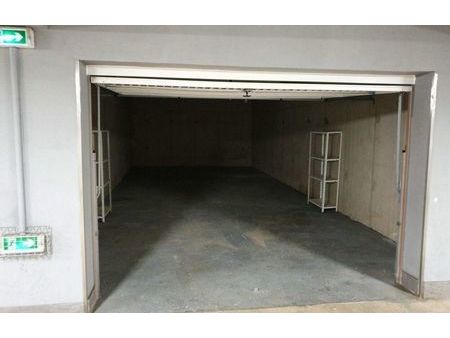 location garage 18 m² ajaccio (20000)