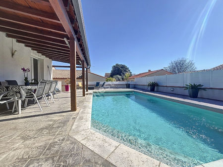 bompas - a vendre maison 8 pièces piscine terrasse et garage