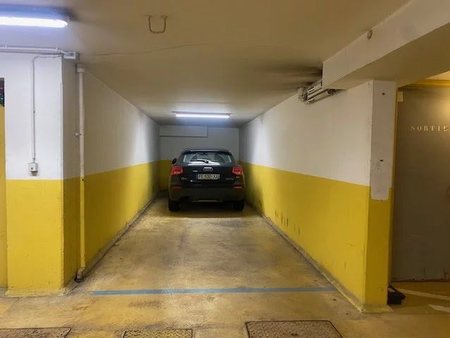 vente parking 2 pièces 24 m²