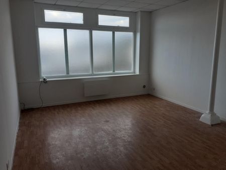 bureau 38 m²