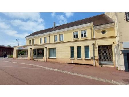 local commercial 280 m²