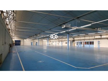 entrepôt 2271 m² romorantin-lanthenay