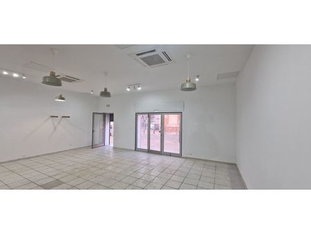 location local commercial 75 m2