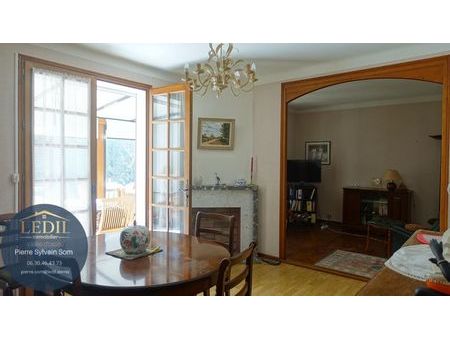 maison de ville 4 pièces 85 m²