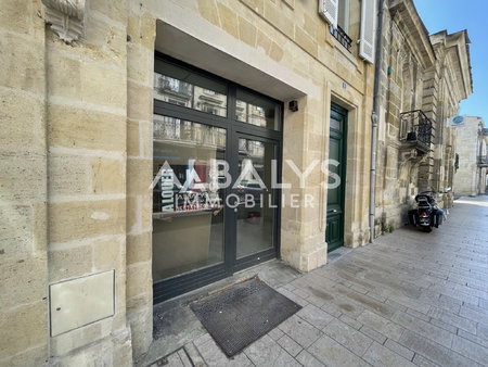 local professionnel - centre-ville avec vitrine sur rue