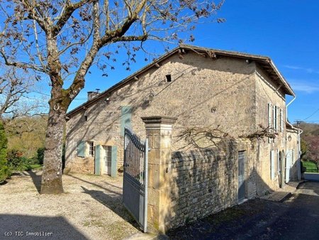 magnifique ancien relais de poste