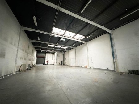 location local d'activités fontenay sous bois 580 m²