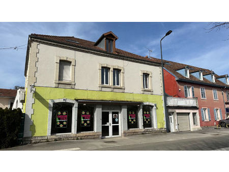 immeuble de rapport sainte suzanne 10 pièces 385 m2