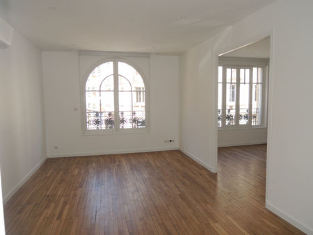 location appartement 5 pièces 89m2 reims 51100 - 1370 € - surface privée