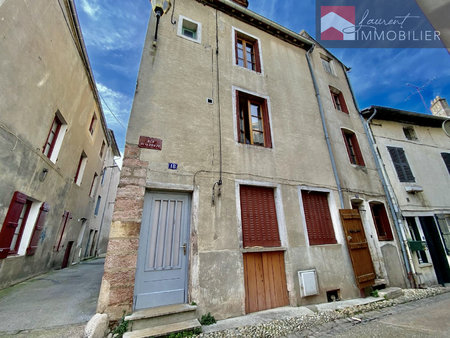 à vendre 90 000eur à tournus : immeuble de 143m2