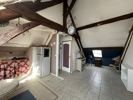 studio au coeur du bourg de 22m2