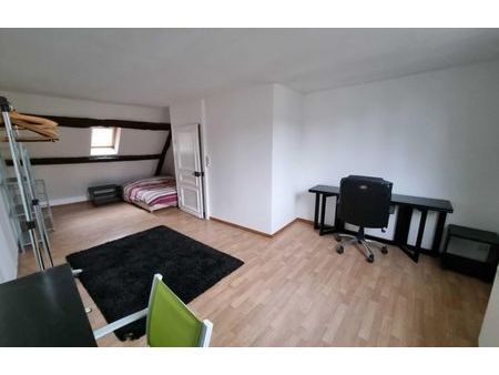 location appartement 4 pièces 77 m² douai (59500)