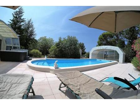 à vendre 450 000 € - villa individuelle (120 m²) avec belle vue  3 chambres  2 salles...