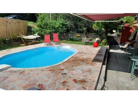 maison de caractère entièrement rénovée avec piscine